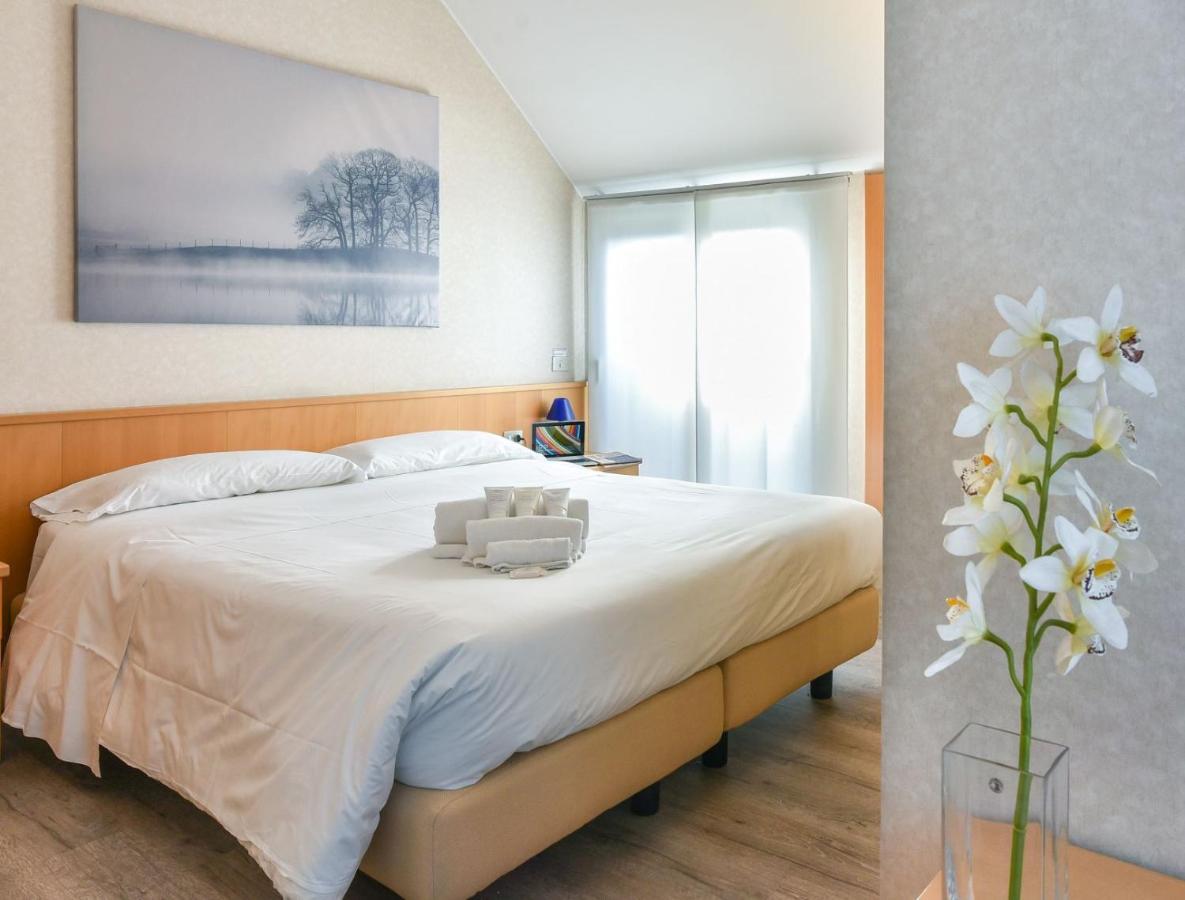 Residence Cimarosa ミラノ エクステリア 写真