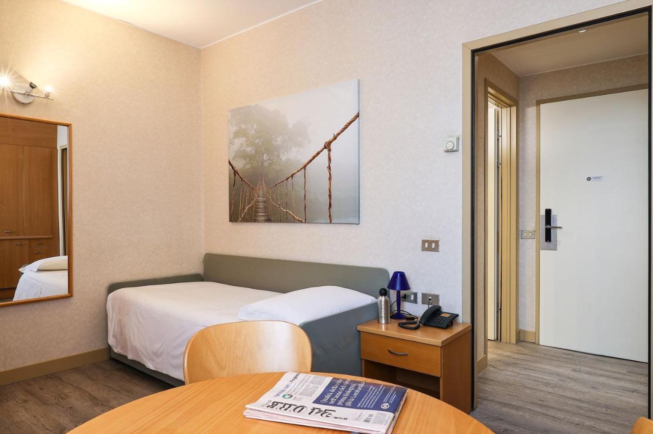 Residence Cimarosa ミラノ エクステリア 写真