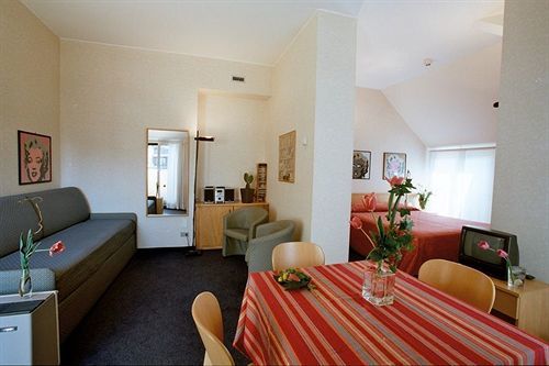 Residence Cimarosa ミラノ エクステリア 写真